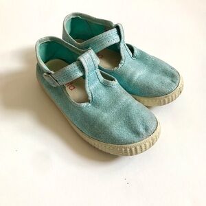Cienta sparkly light blue T-strap Mary Jane sneaker shoes